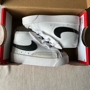 Nike Blazer Mid ‘77 baby